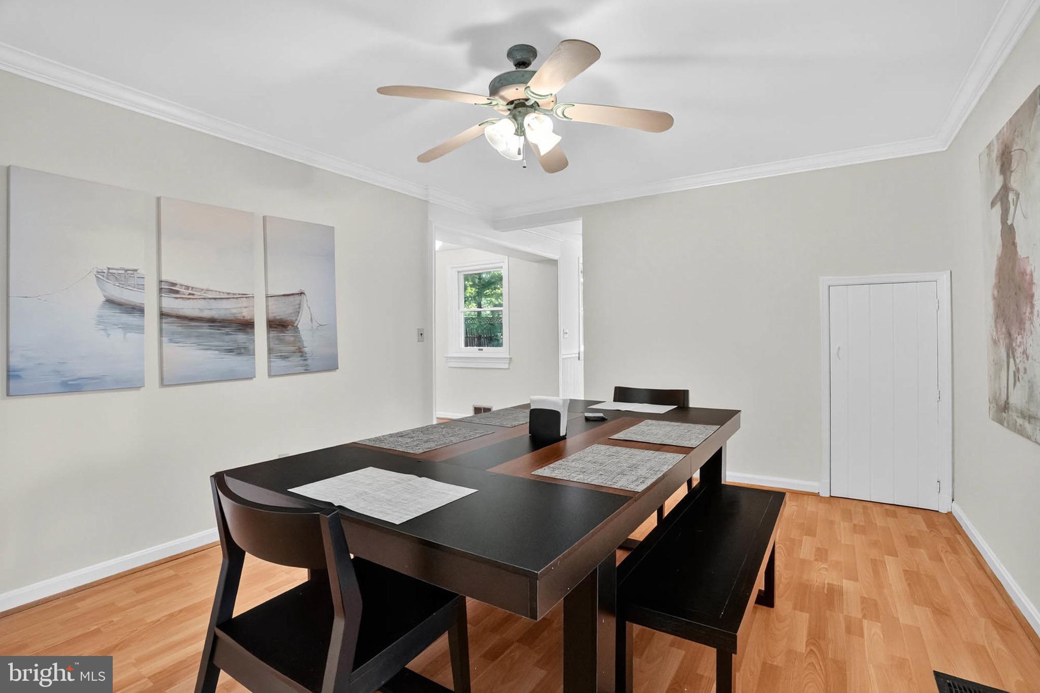 LAUREL ACRES - Residential Lease