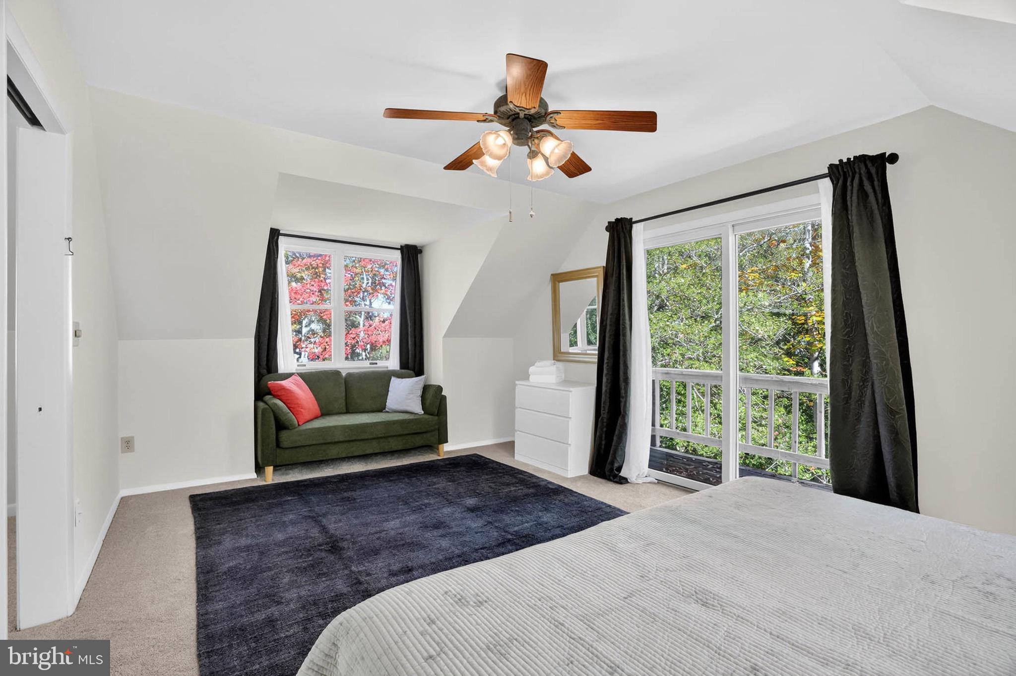 LAUREL ACRES - Residential Lease