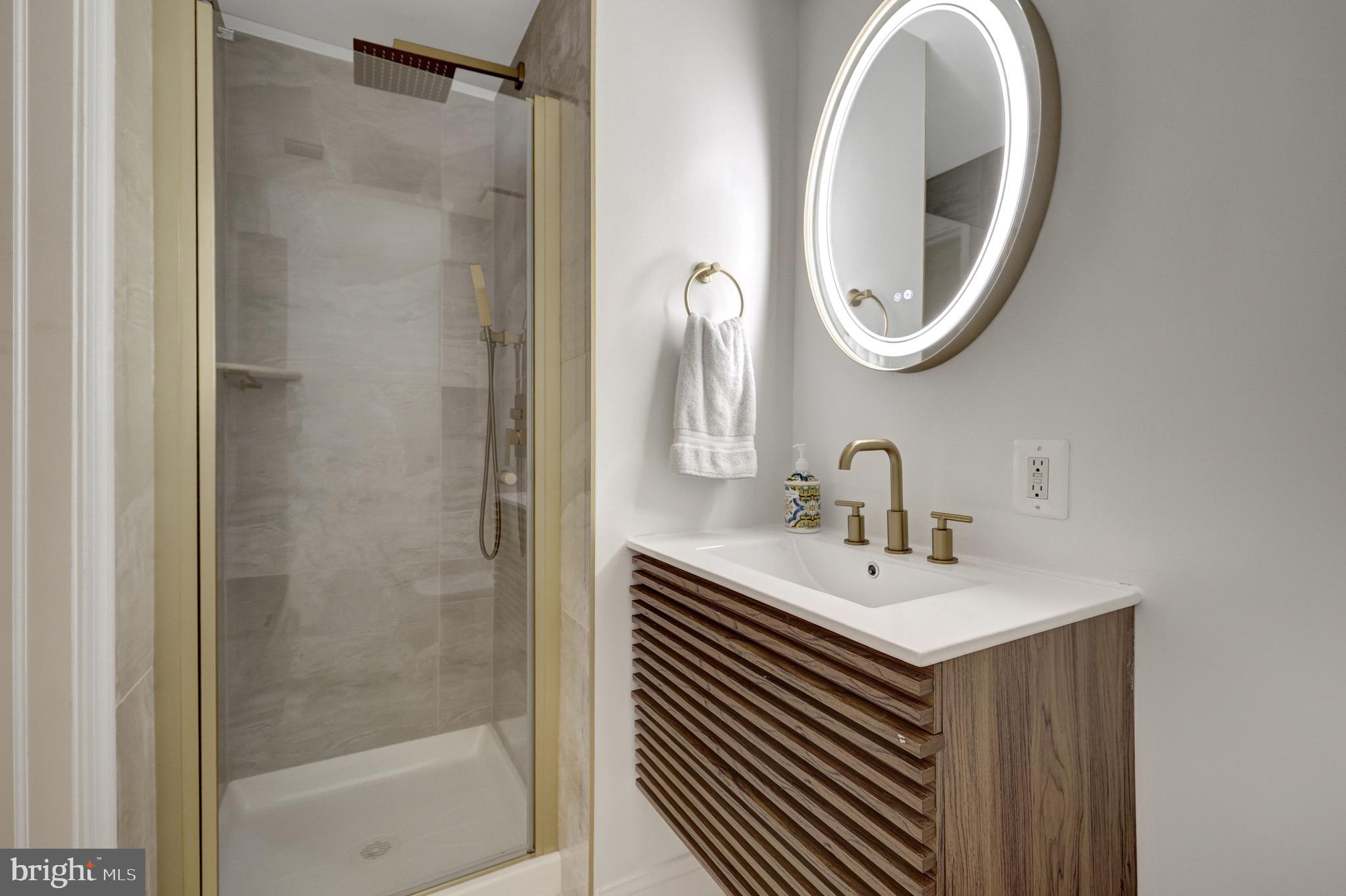 FRANKLIN PARK - Residential