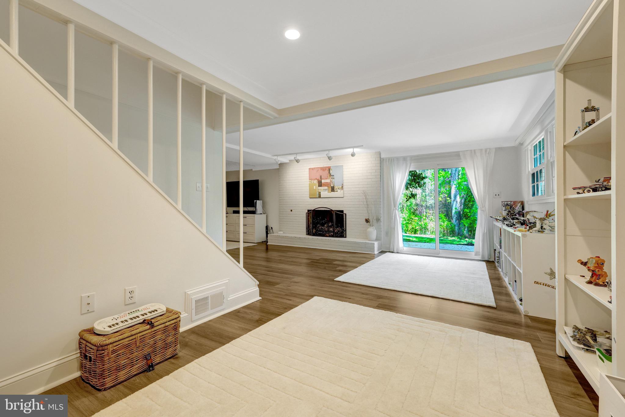 FRANKLIN PARK - Residential