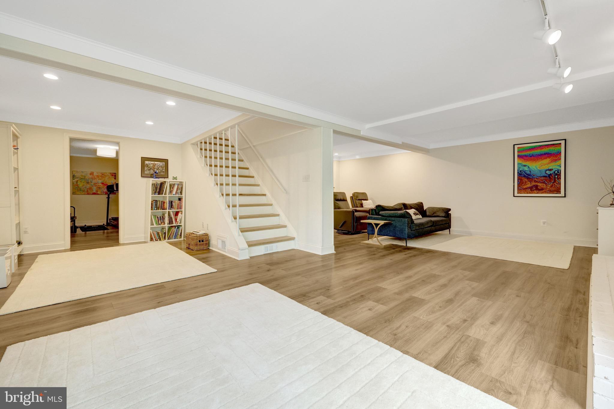 FRANKLIN PARK - Residential