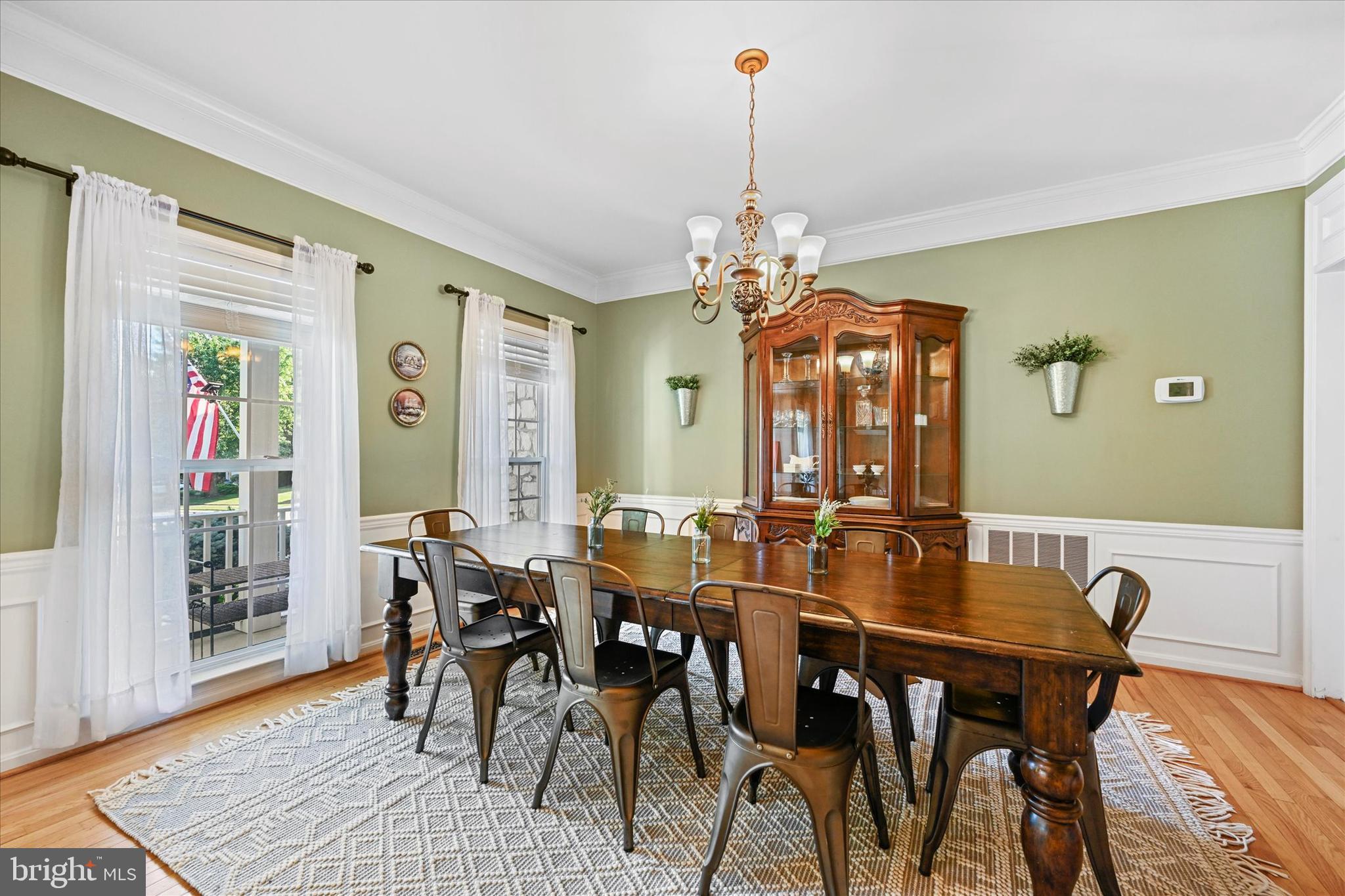 VINEYARD OAK - Residential