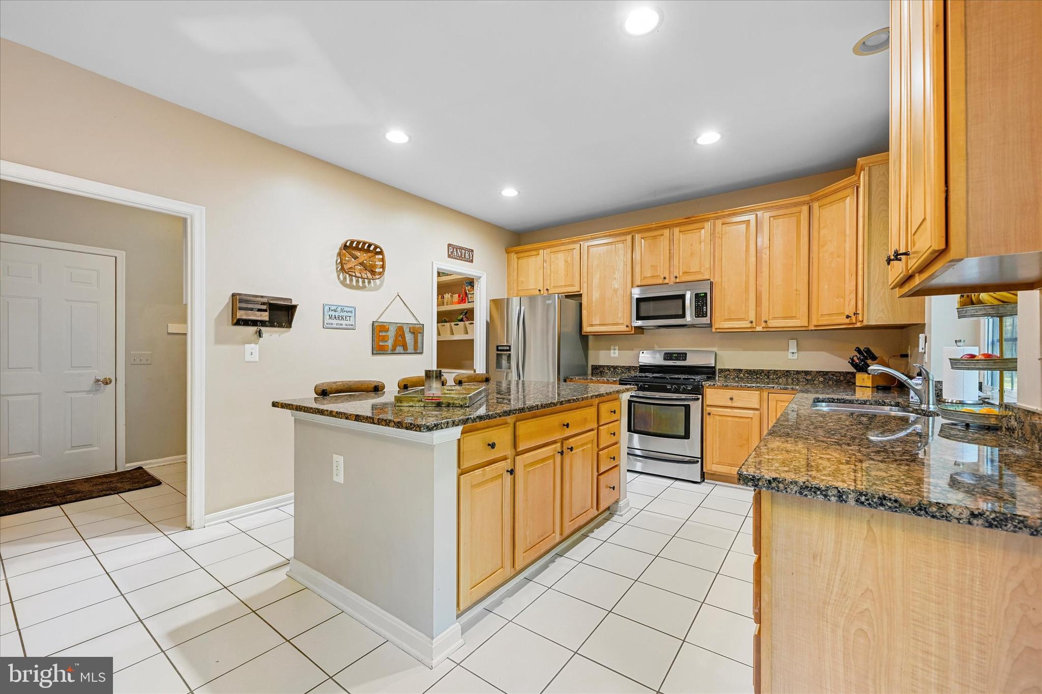 VINEYARD OAK - Residential