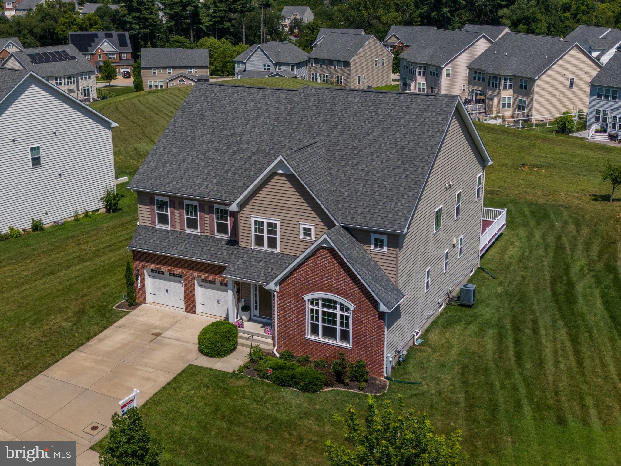 CENTENNIAL OVERLOOK - Residential