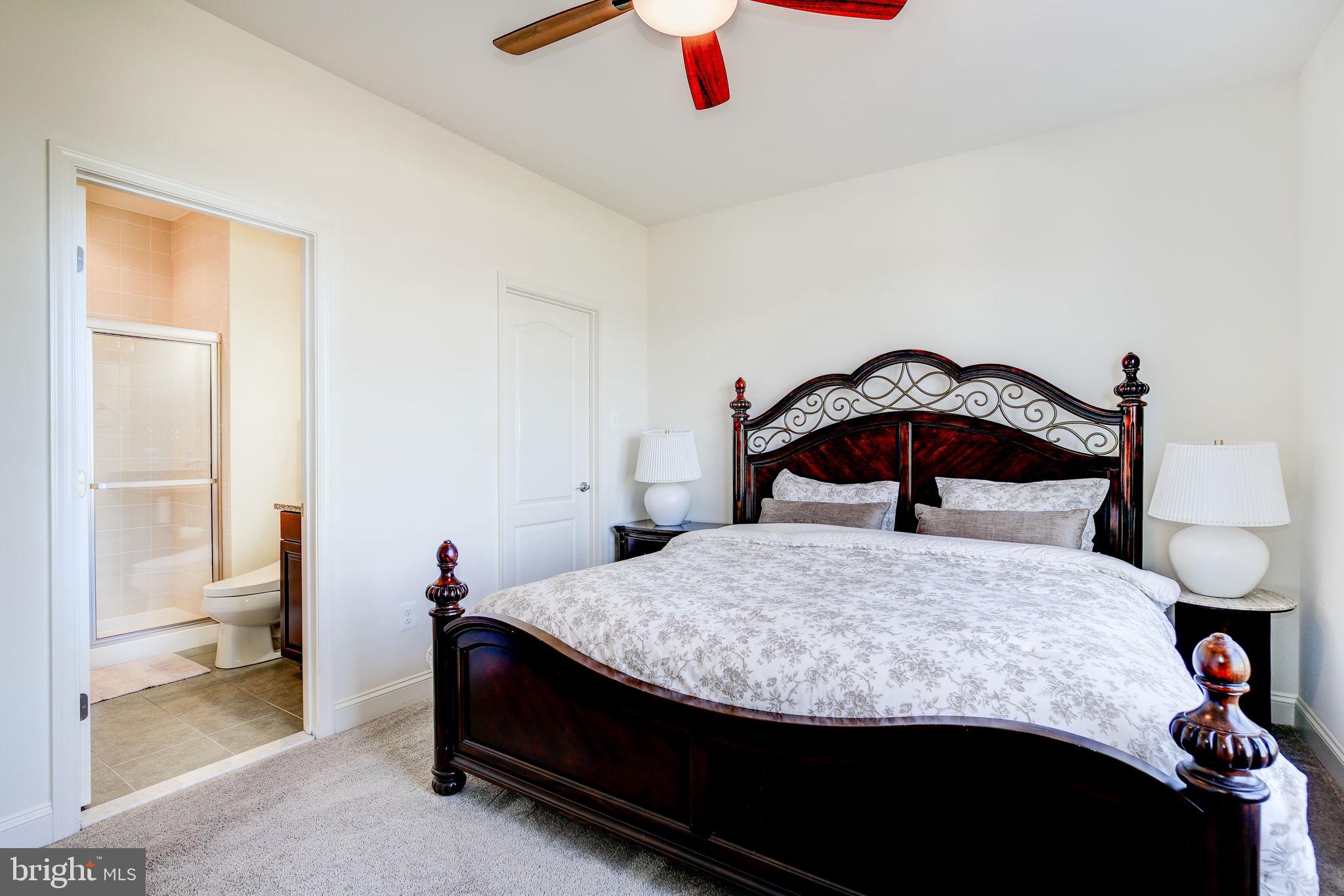 CENTENNIAL OVERLOOK - Residential