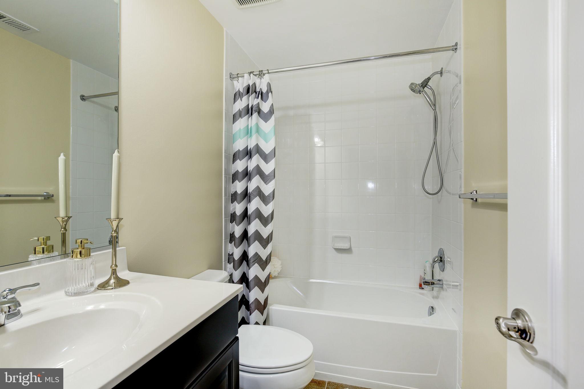 CENTENNIAL OVERLOOK - Residential