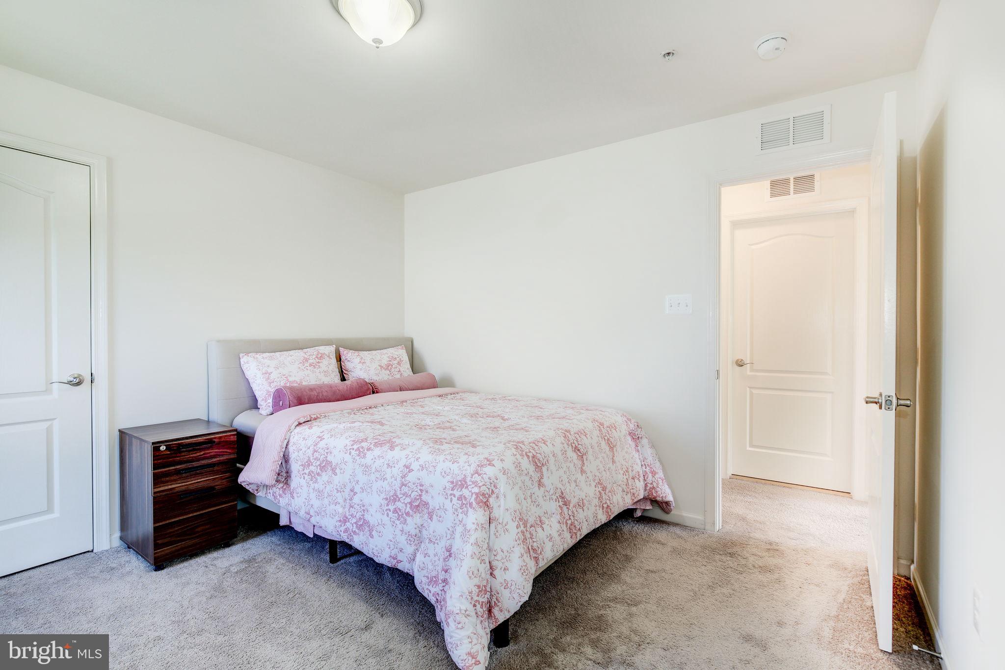 CENTENNIAL OVERLOOK - Residential