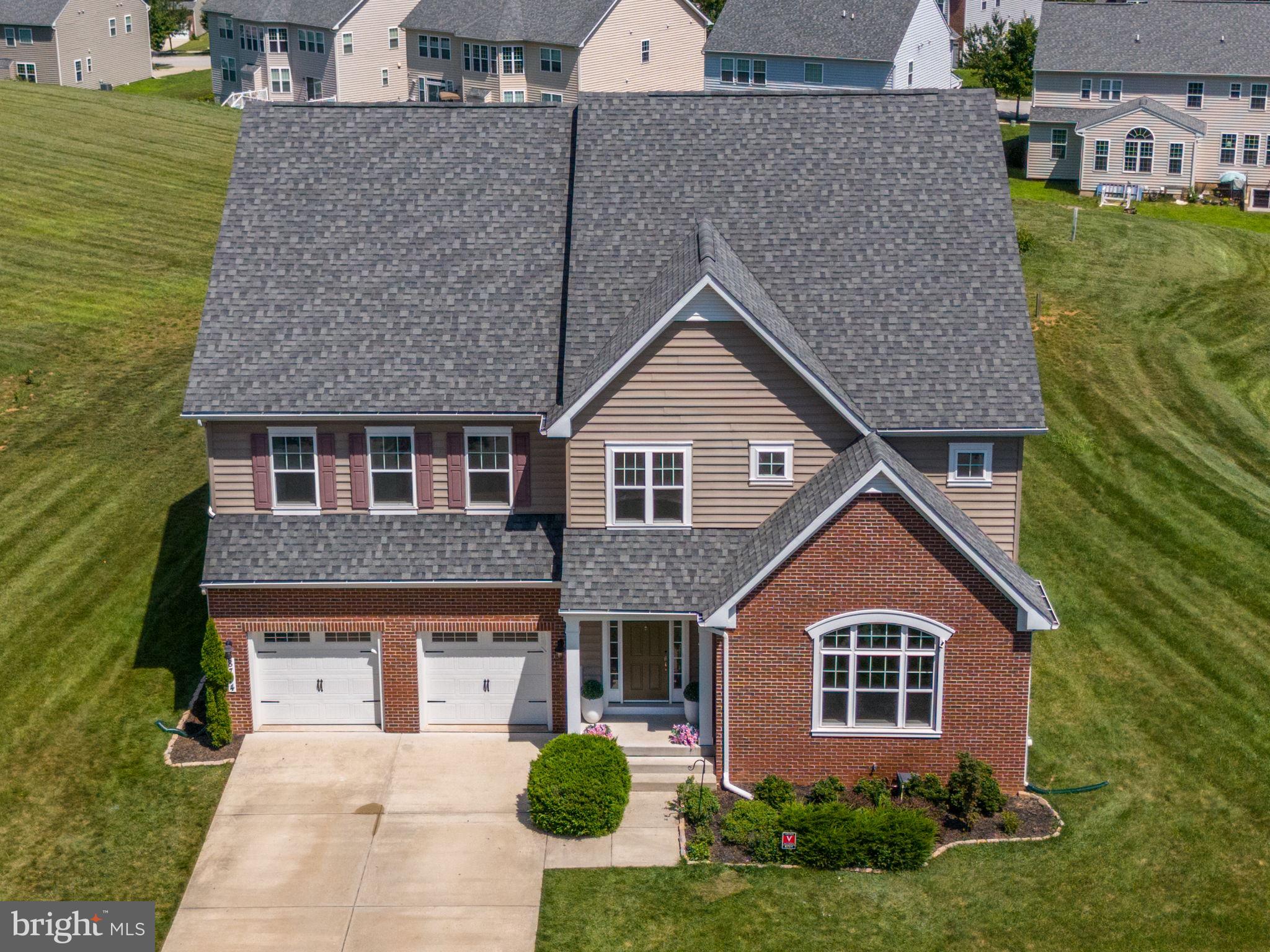 CENTENNIAL OVERLOOK - Residential