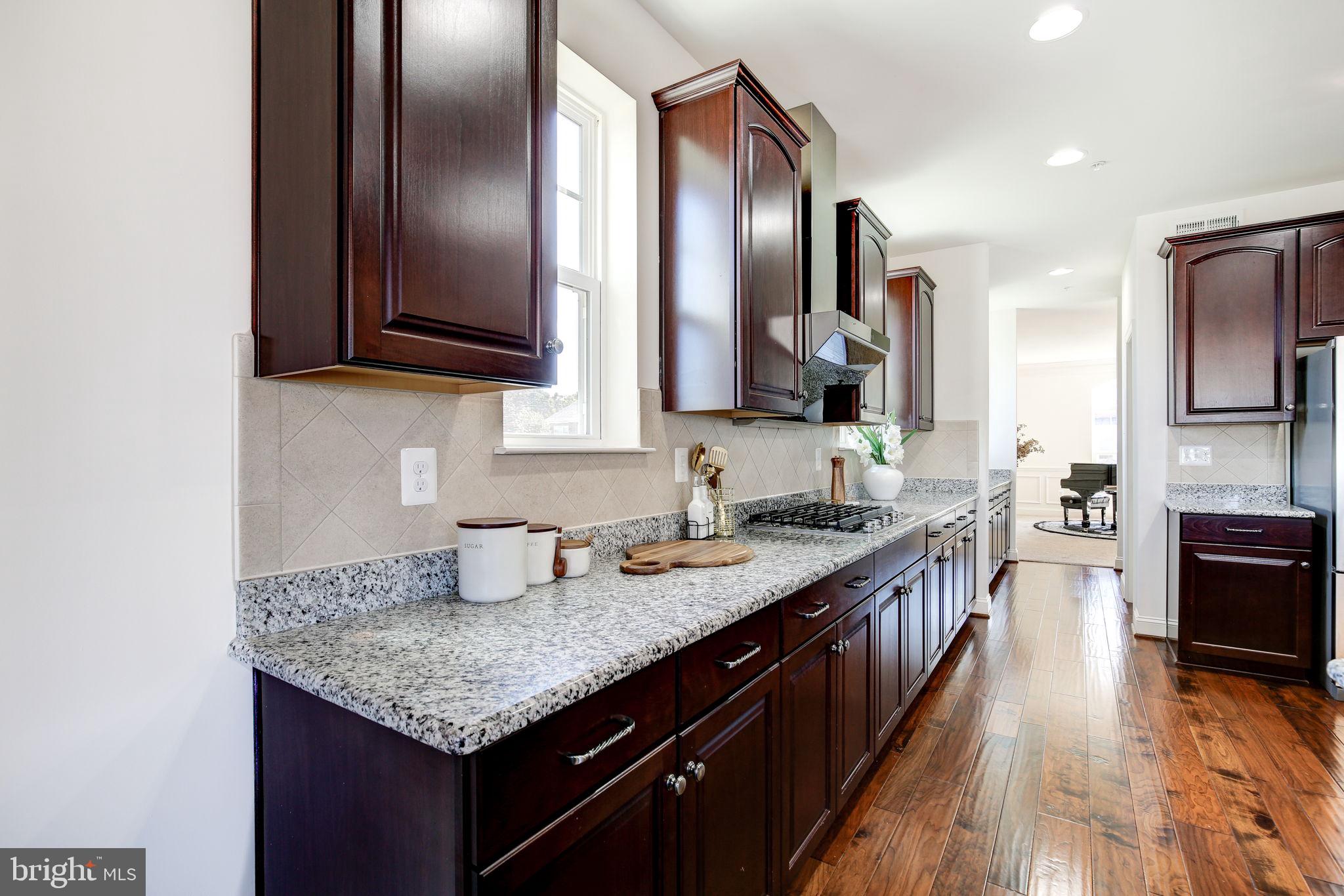 CENTENNIAL OVERLOOK - Residential