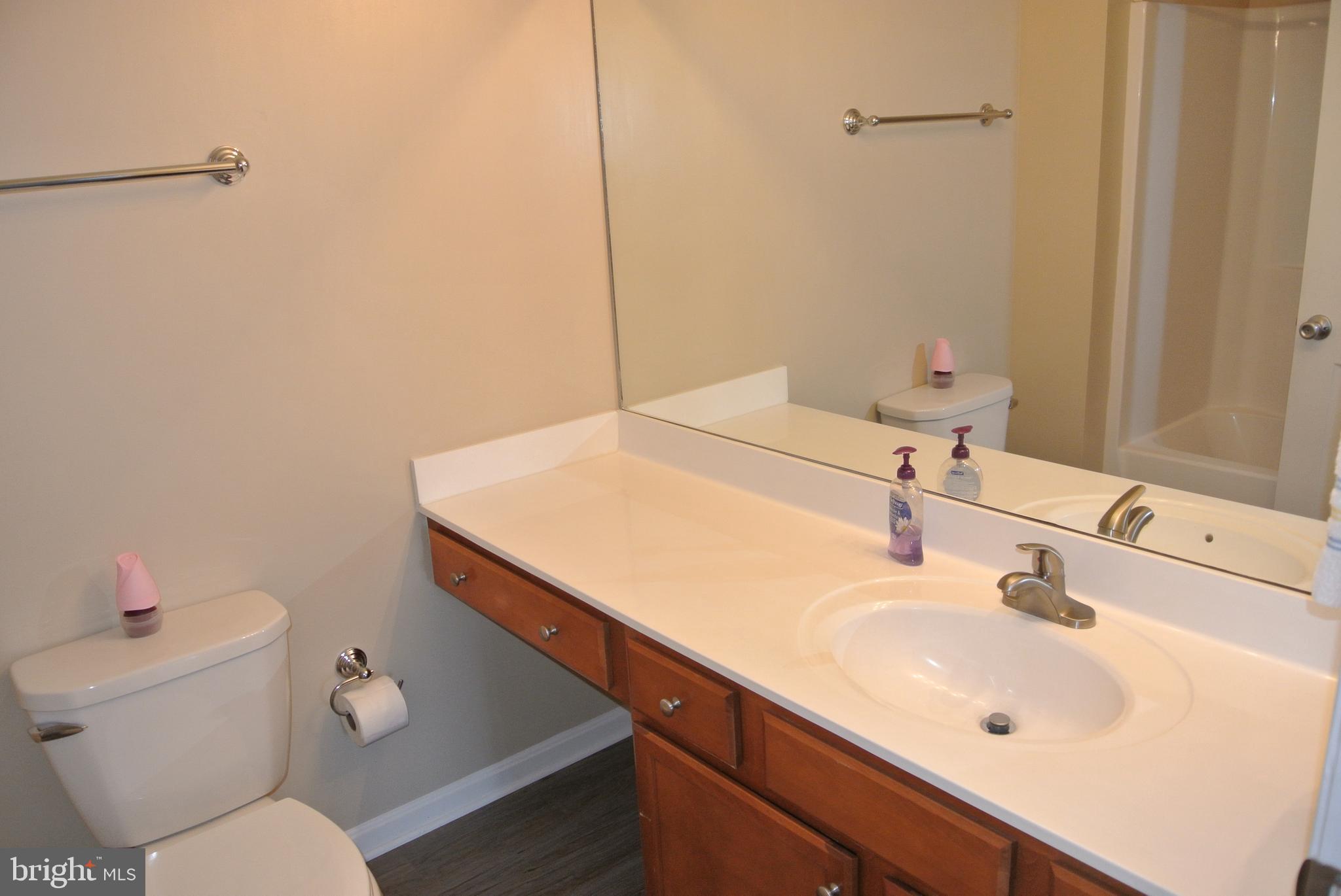 CAROL'S PLACE - Residential