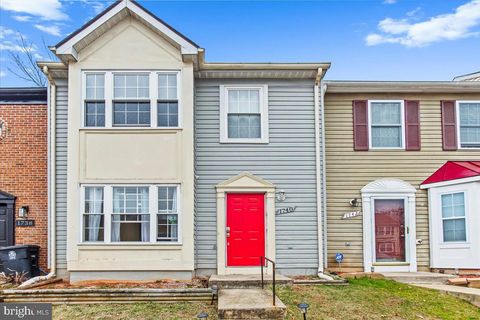 1740 COUNTRYWOOD COURT LANDOVER MD 20785