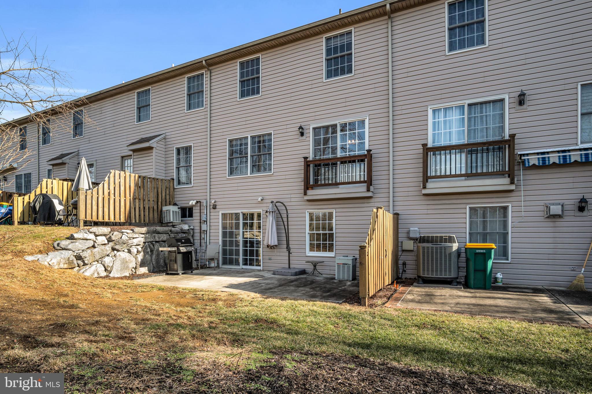 WHELAN CROSSING - Residential