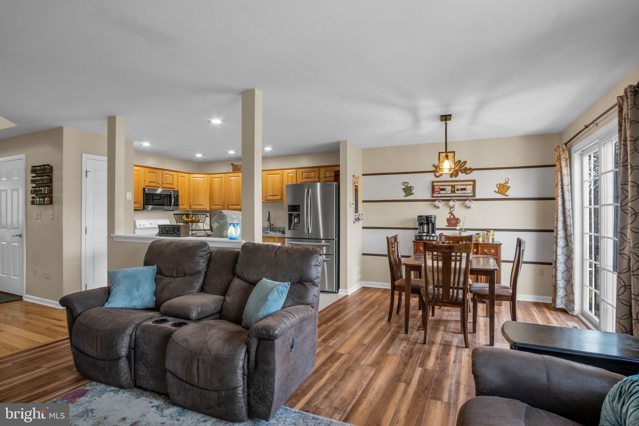 WHELAN CROSSING - Residential