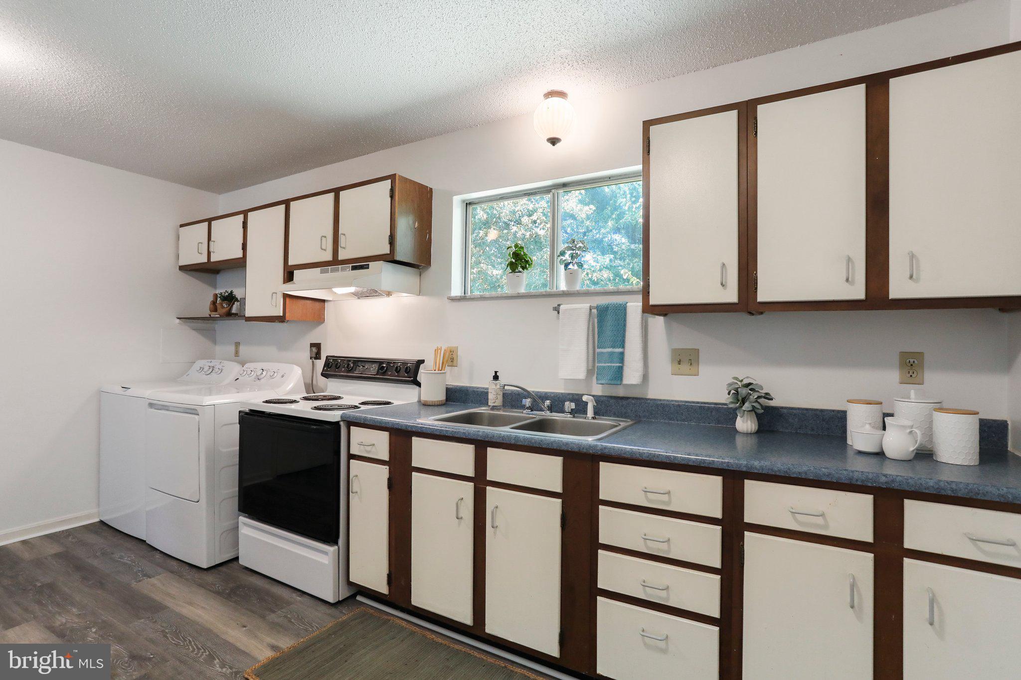 HEATHERFIELD - Residential