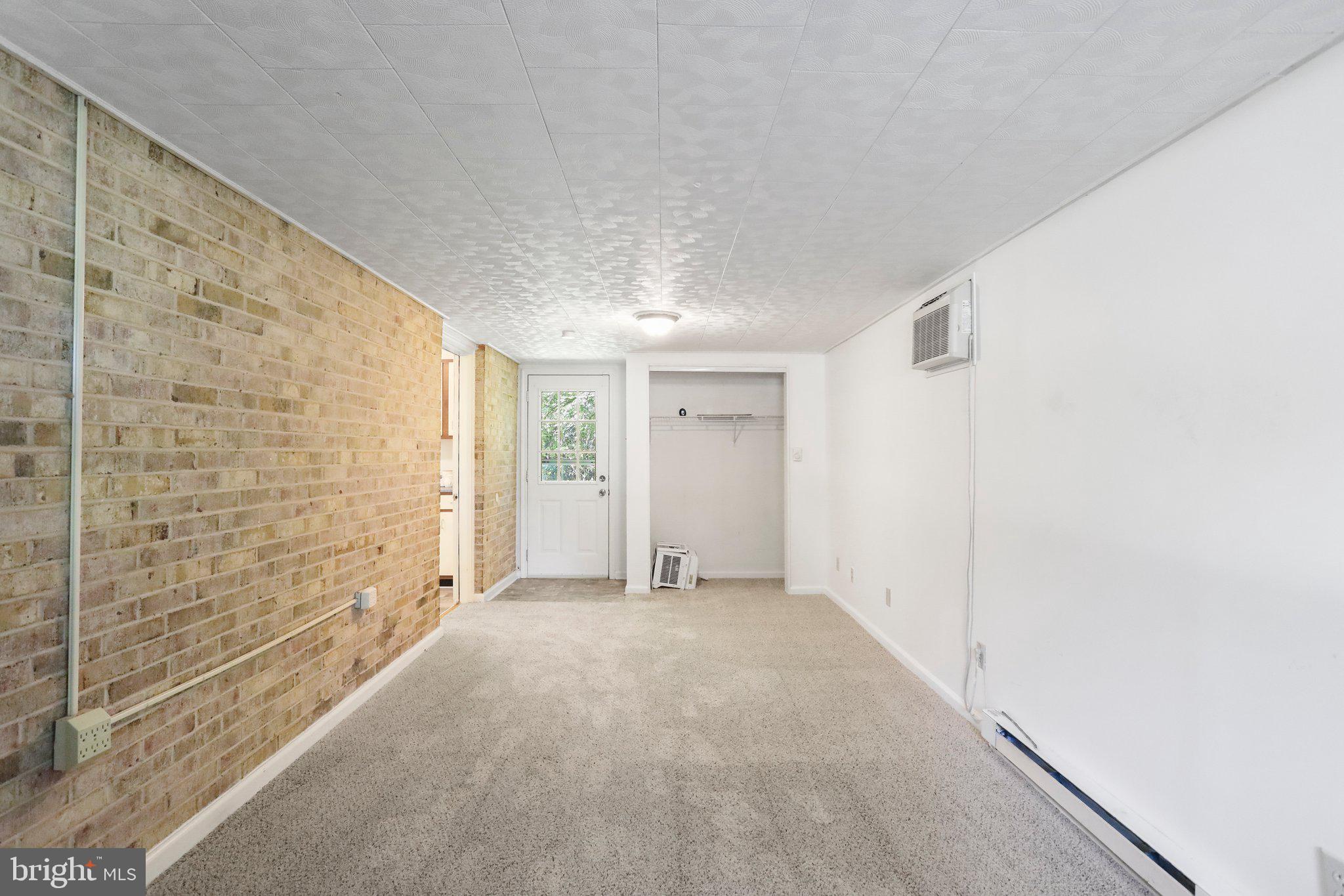 HEATHERFIELD - Residential