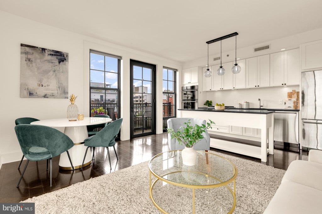 Photo of 1011 M Street NW #703, WASHINGTON, DC 20001 (MLS # DCDC2261164)