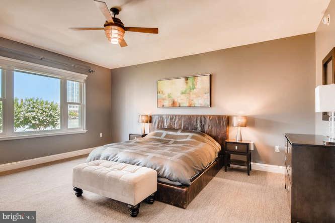 THE RITZ-CARLTON RESIDENCES - Residential Lease