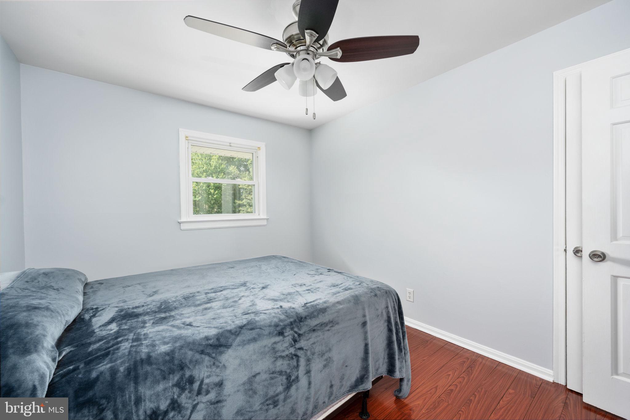 NORTH FERRY FARMS - Residential