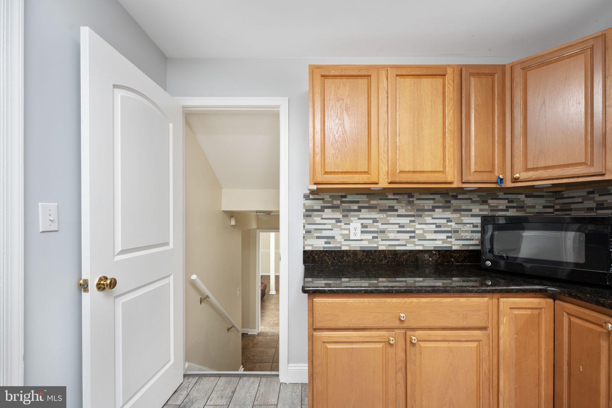 NORTH FERRY FARMS - Residential