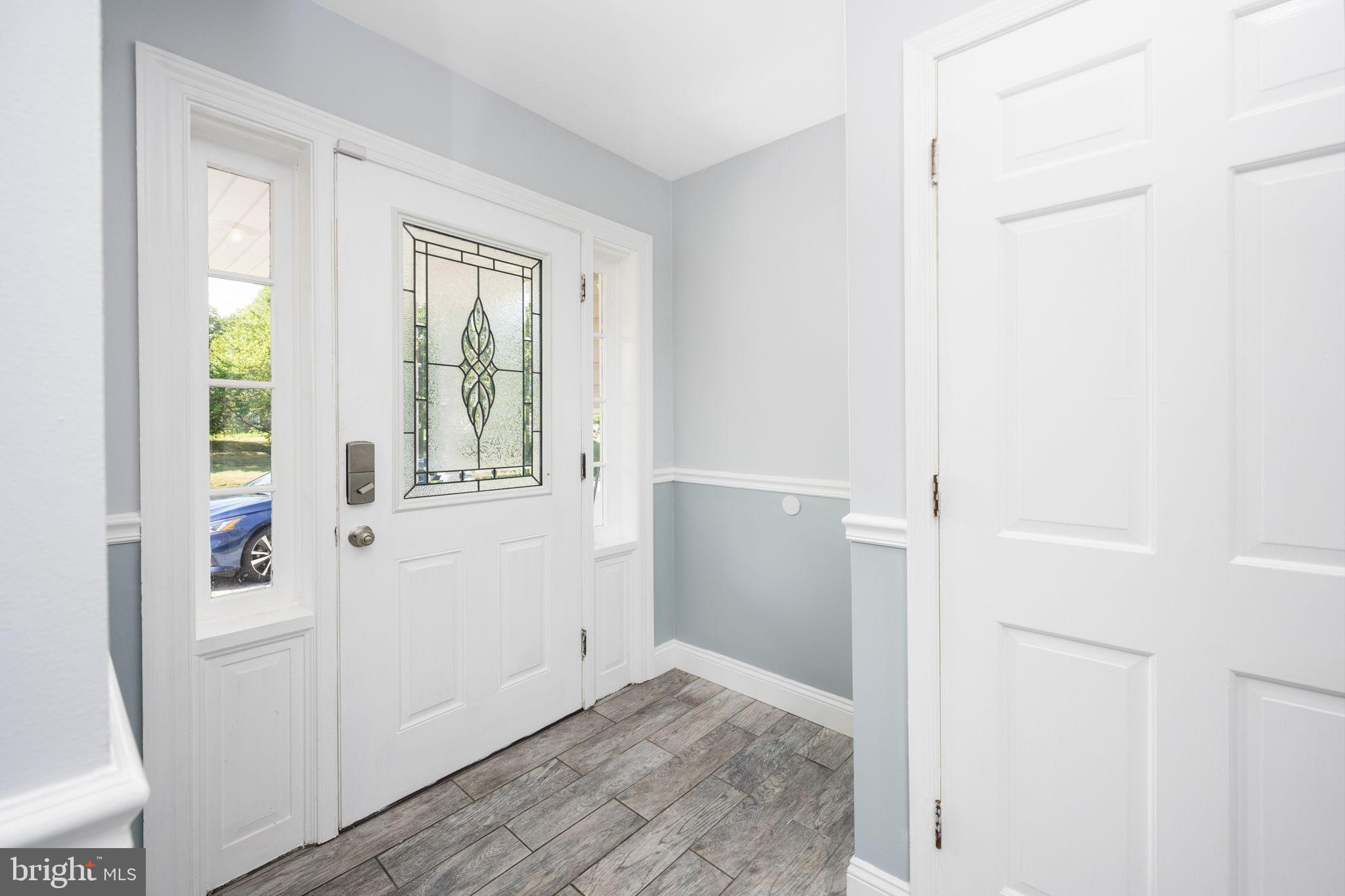 NORTH FERRY FARMS - Residential