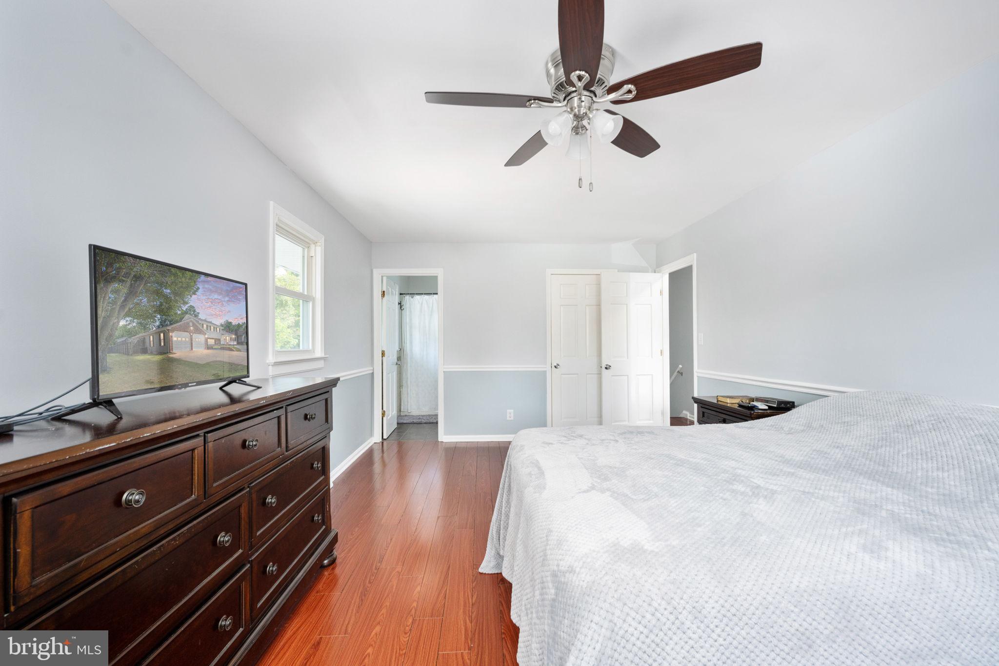 NORTH FERRY FARMS - Residential