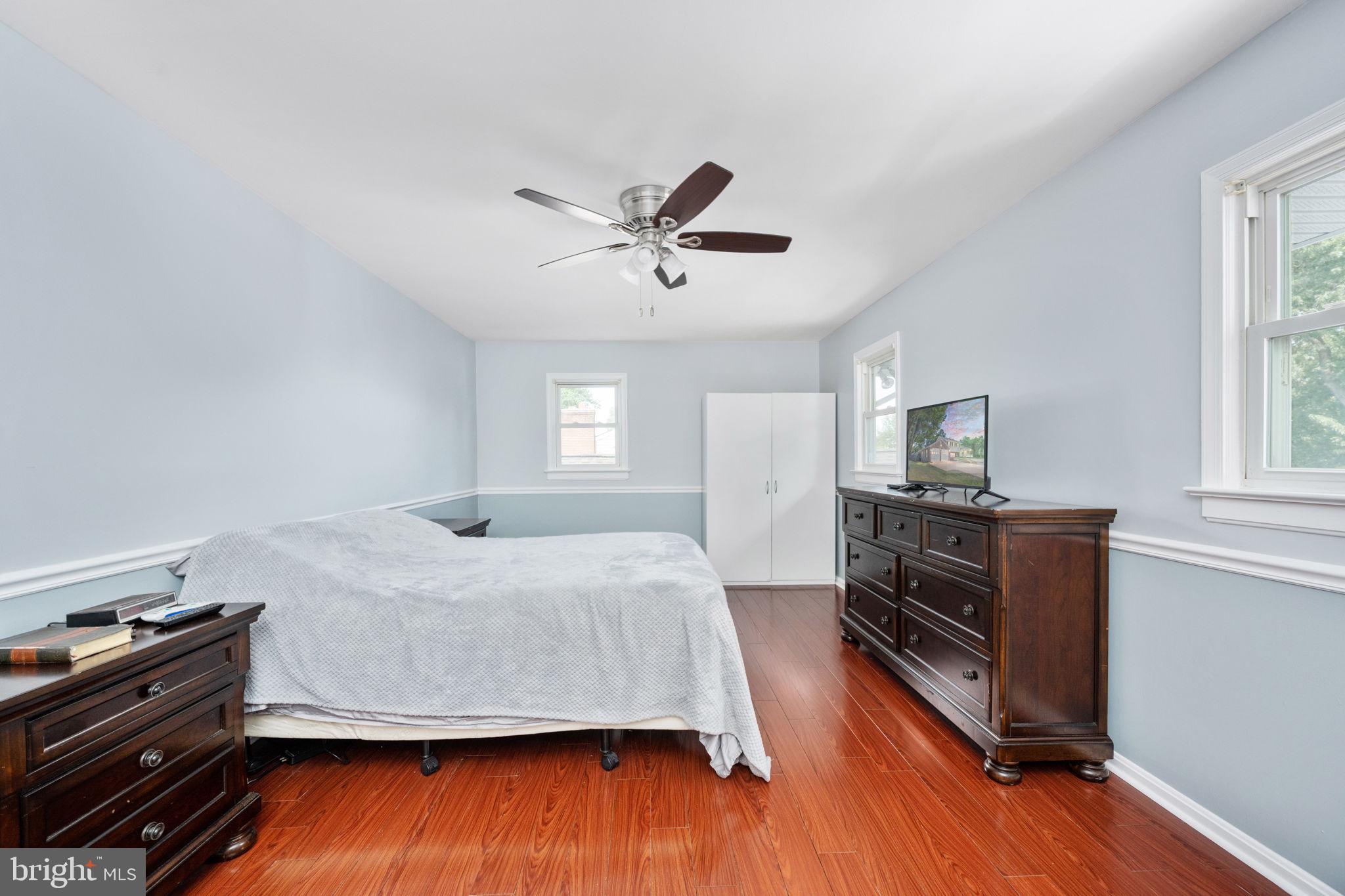 NORTH FERRY FARMS - Residential