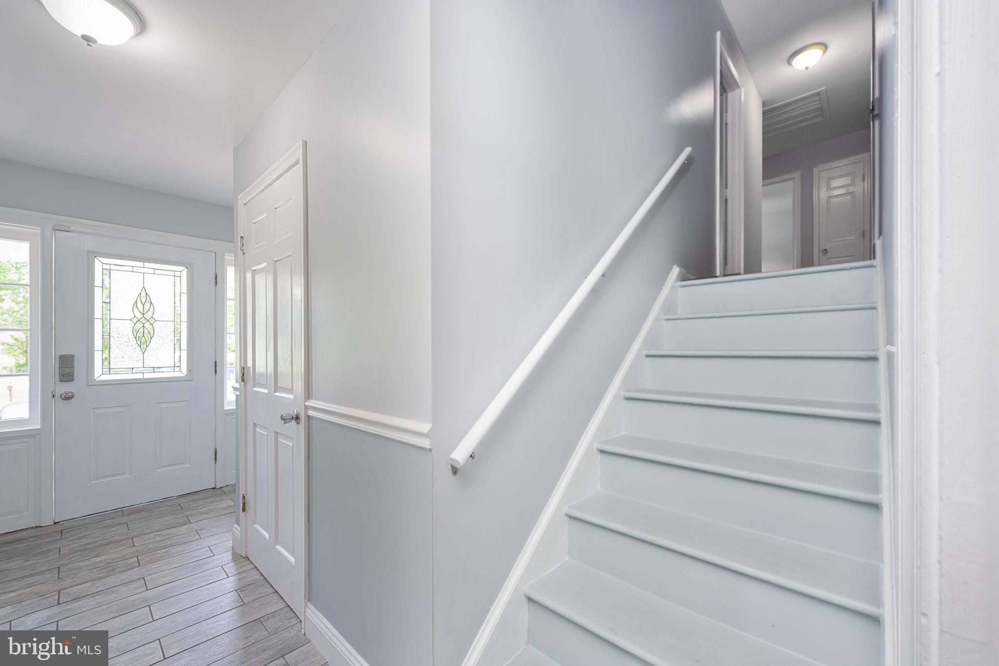 NORTH FERRY FARMS - Residential