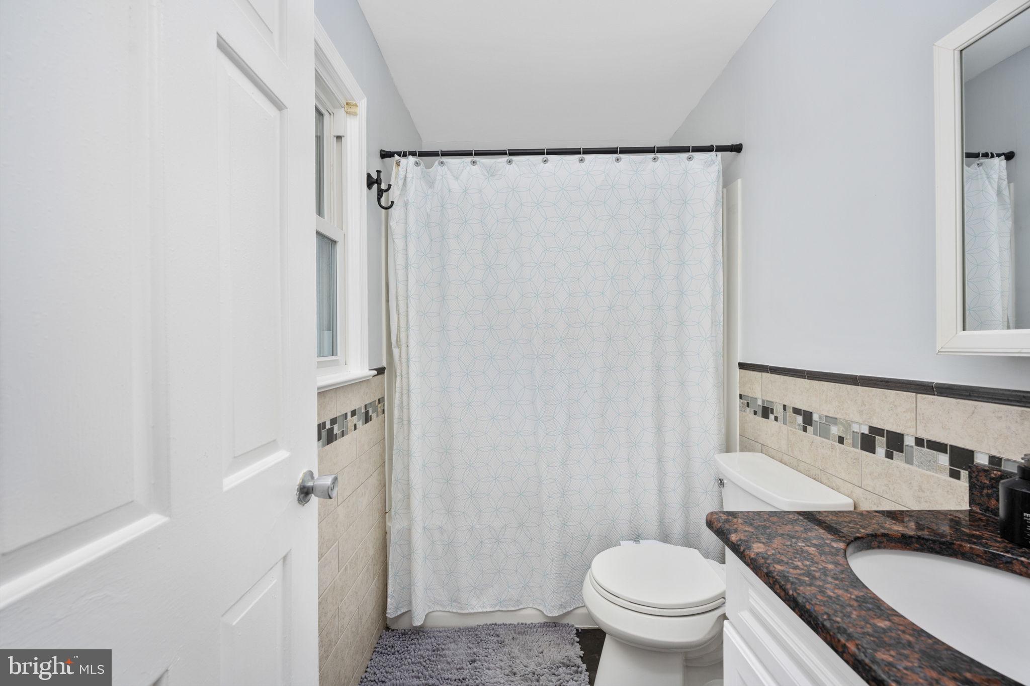 NORTH FERRY FARMS - Residential