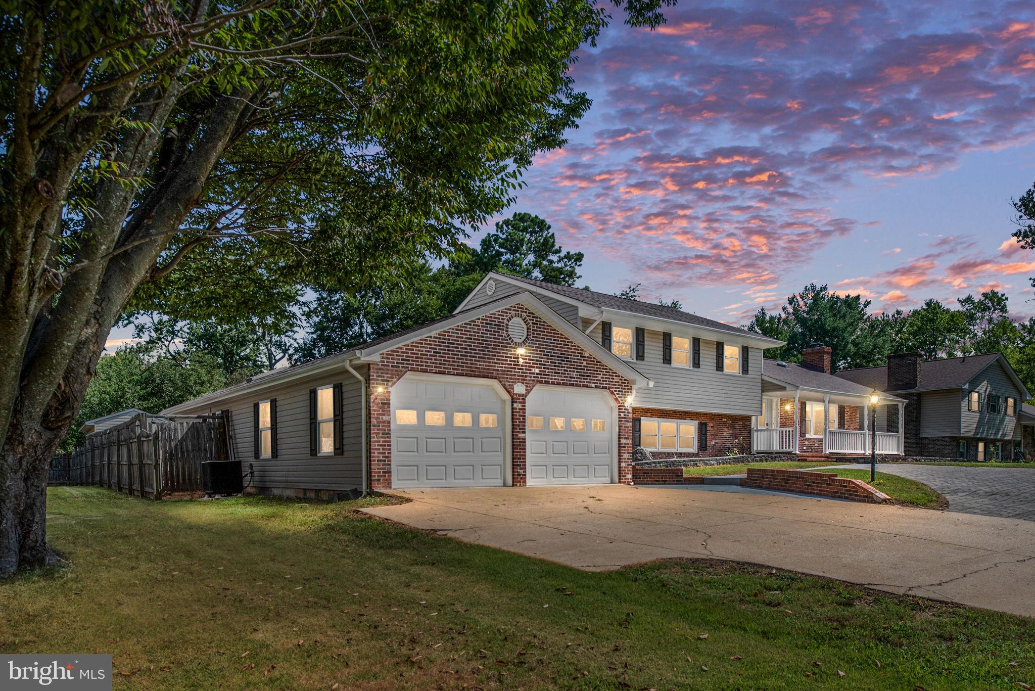 NORTH FERRY FARMS - Residential