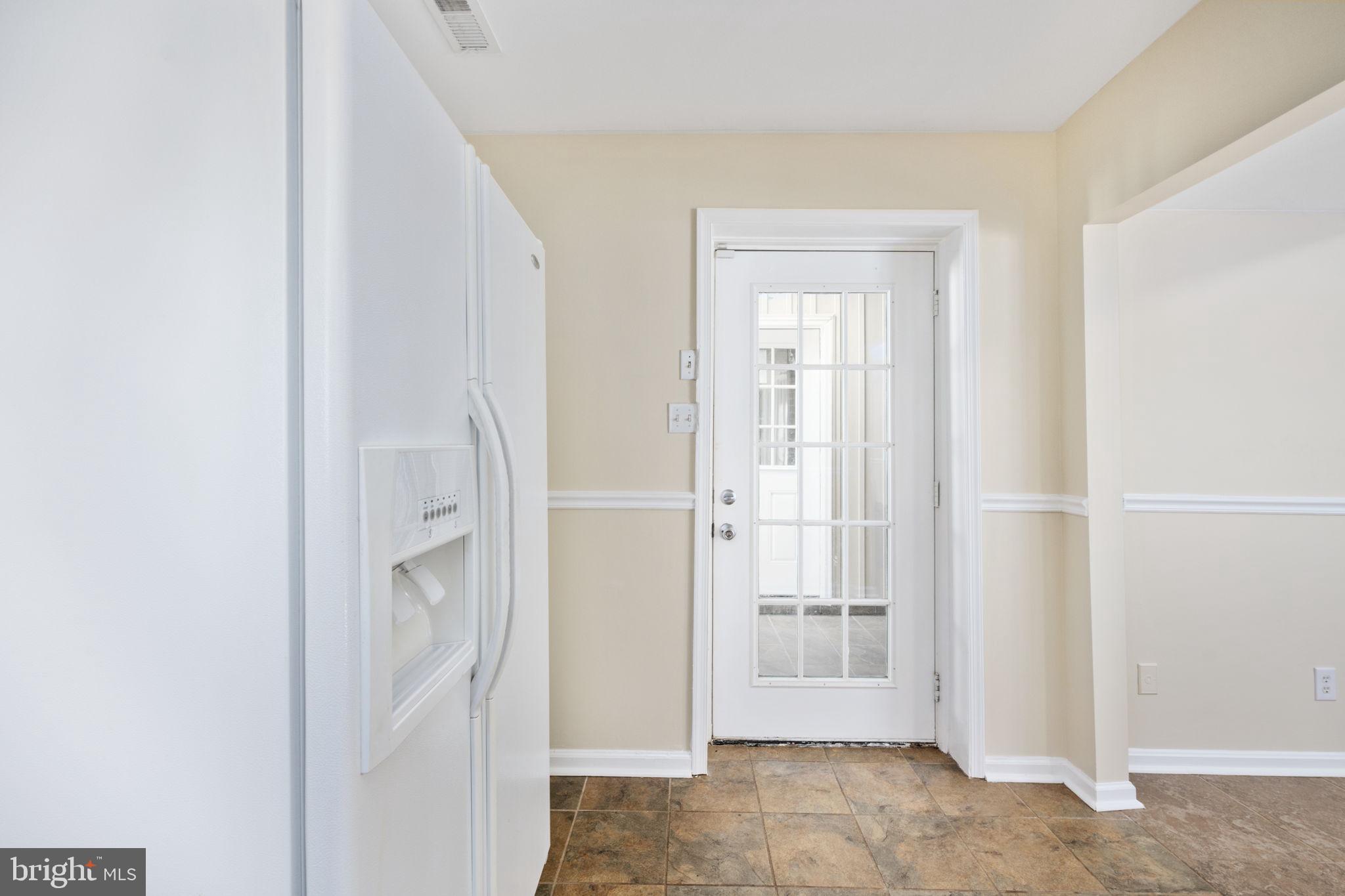 NORTH FERRY FARMS - Residential