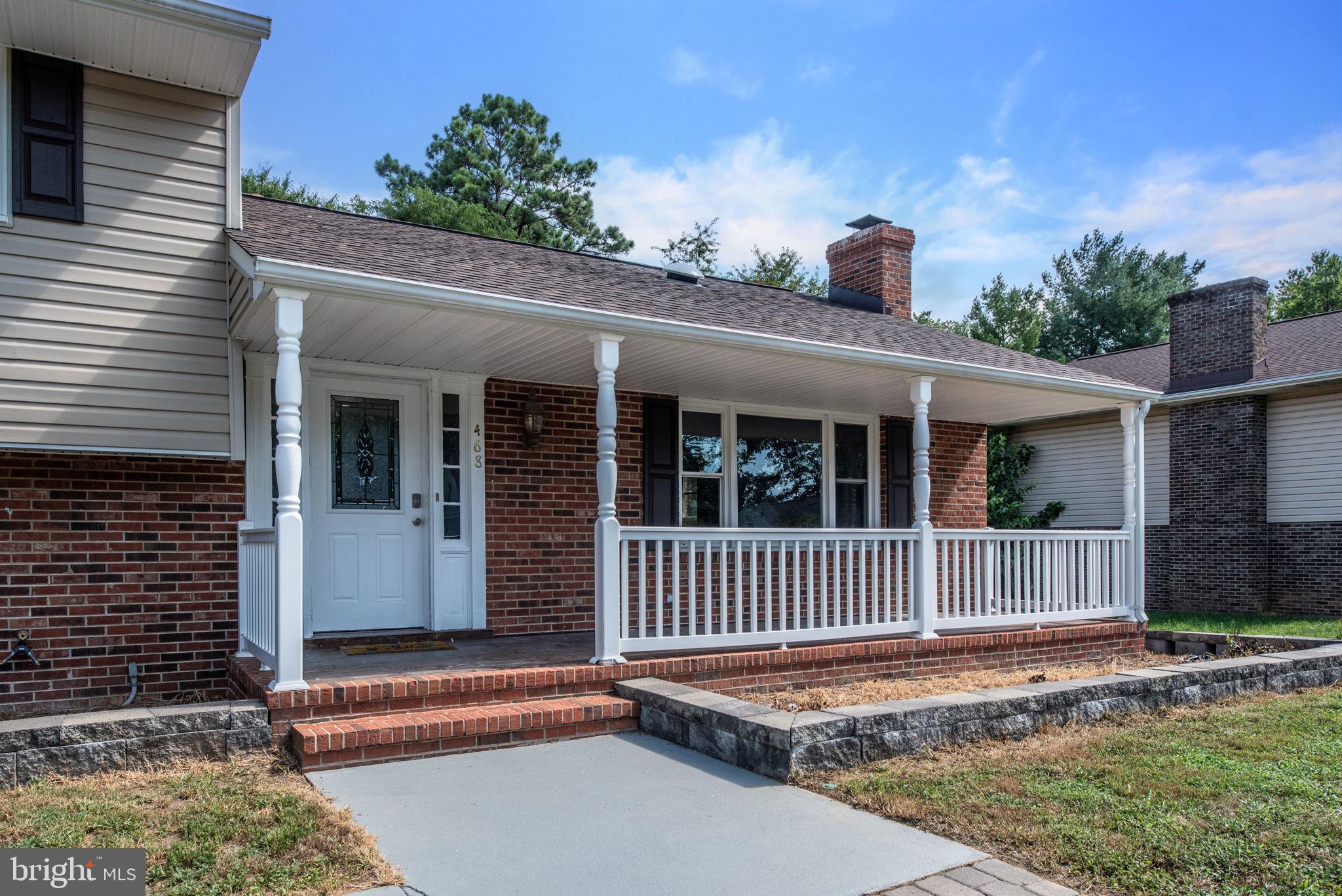 NORTH FERRY FARMS - Residential