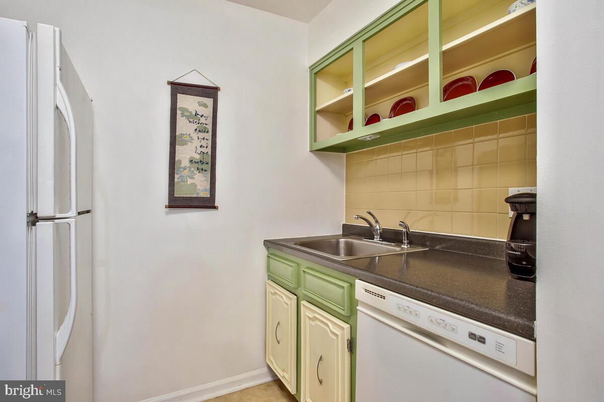 FAIRWINDS OF ANNAPOLIS - Residential