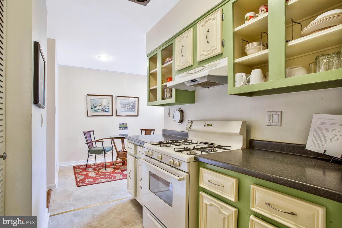 FAIRWINDS OF ANNAPOLIS - Residential