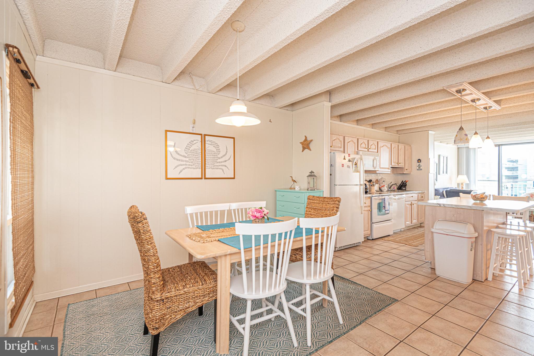 7604 COASTAL HIGHWAY 2C