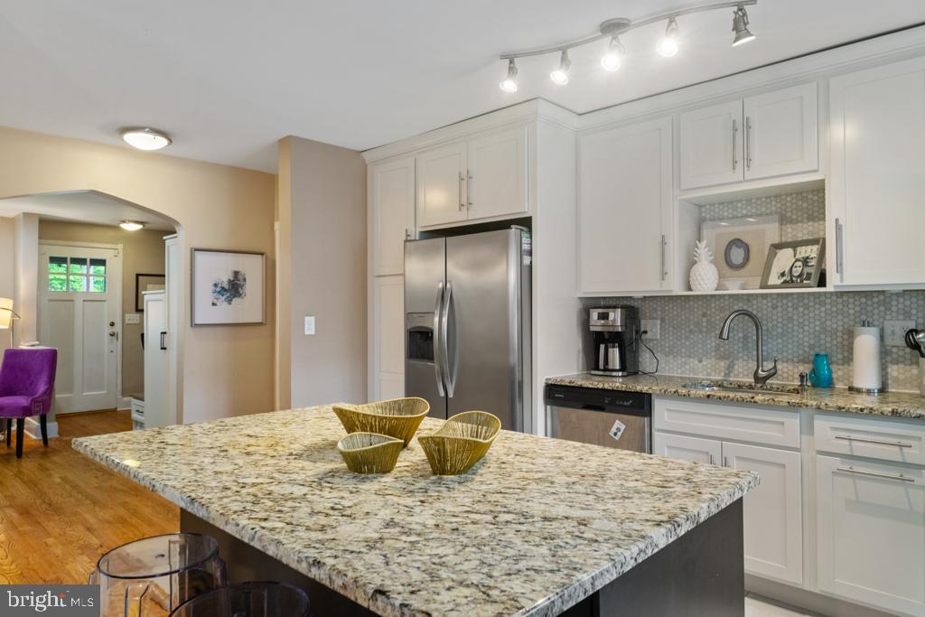 RODGERS FORGE - Residential Lease