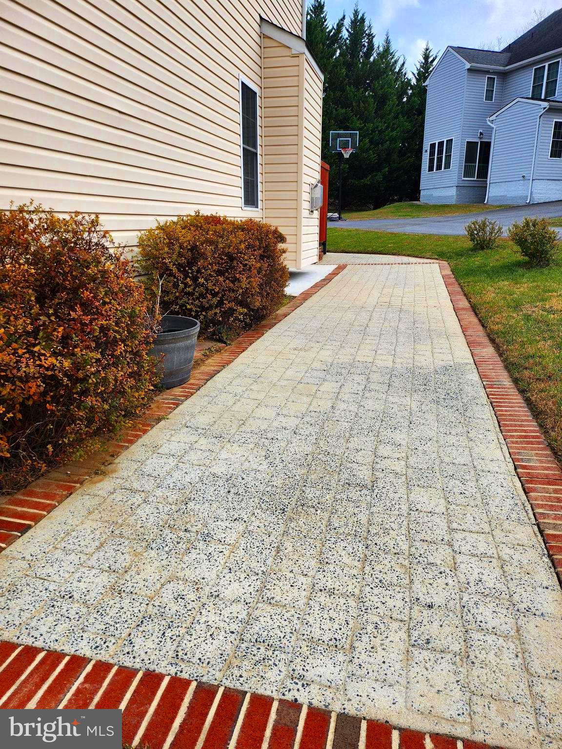 WOODS OF TIBER BRANCH II - Residential Lease