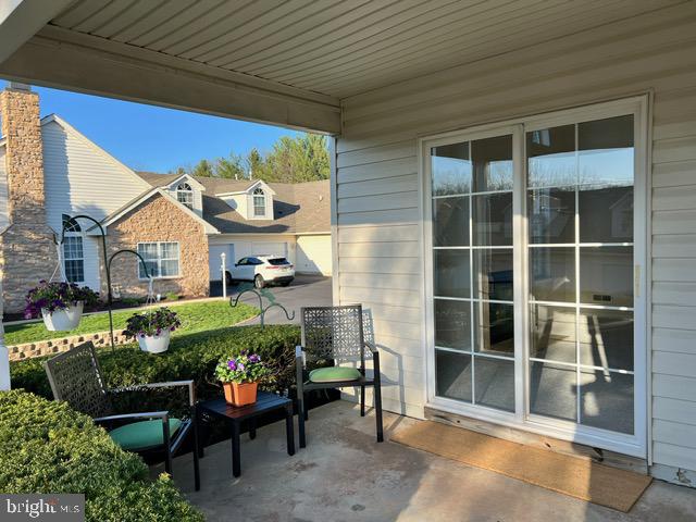 LIONSGATE - Residential