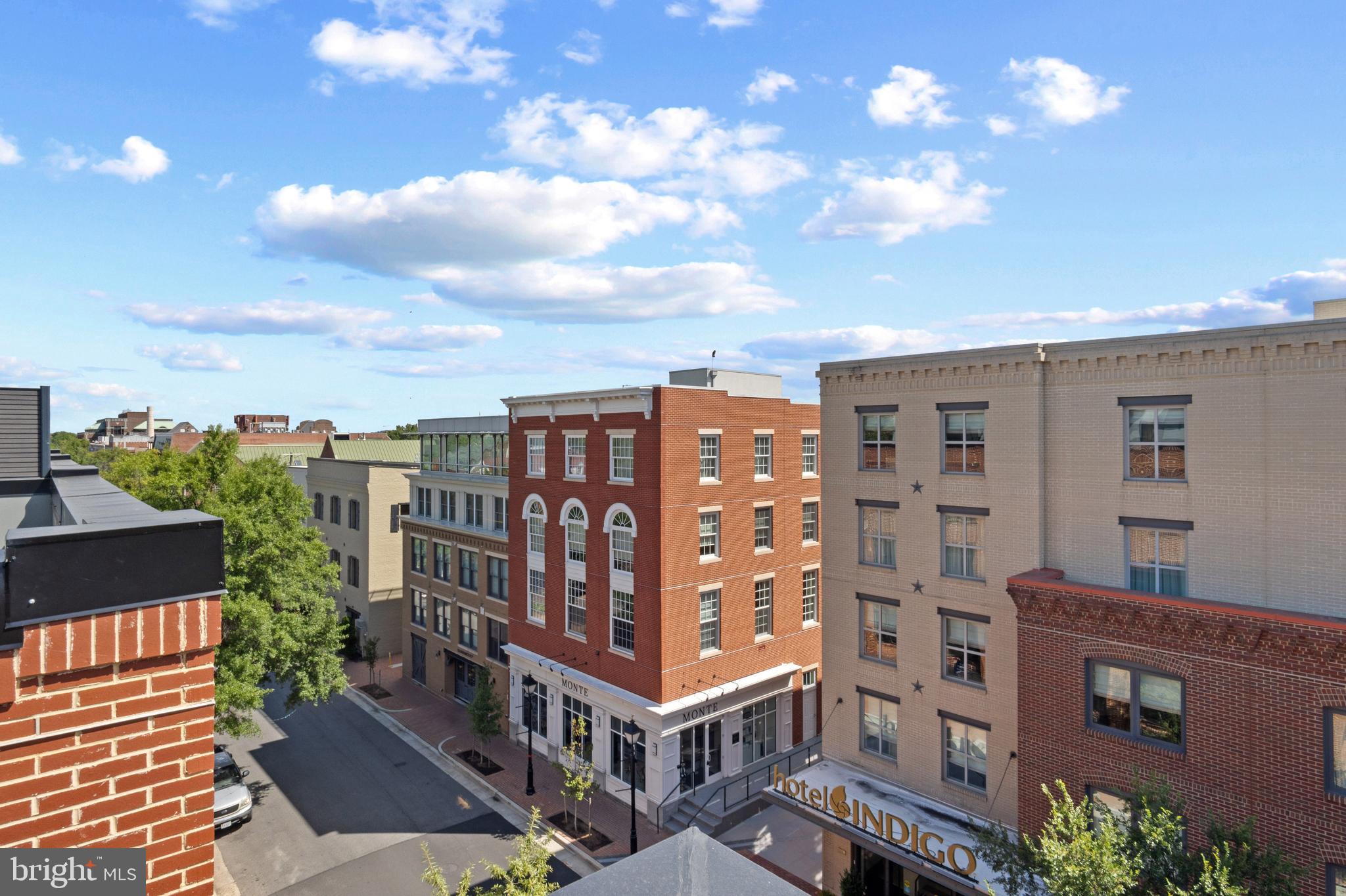 OLD TOWN - Residential