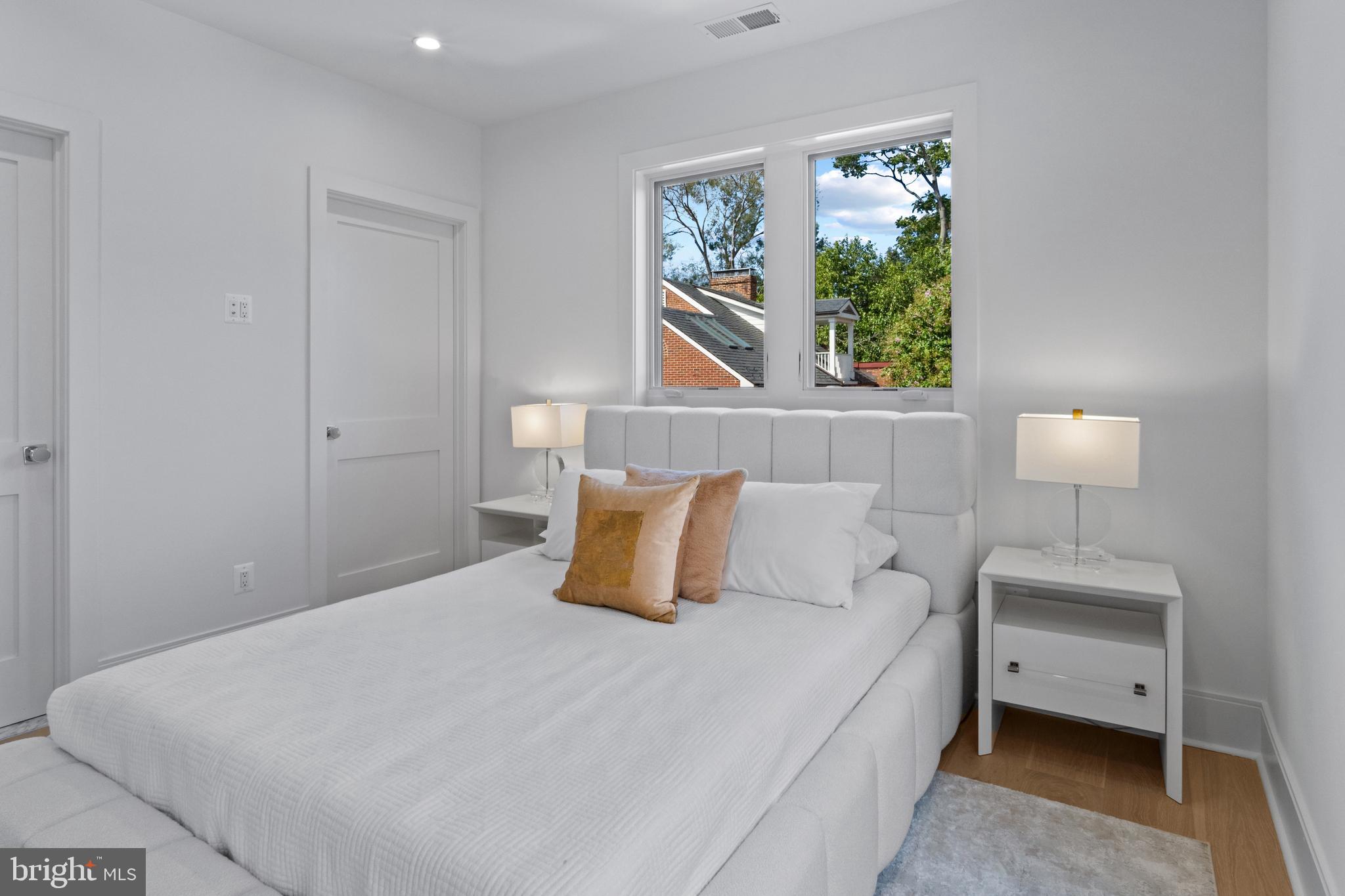 OLD TOWN - Residential