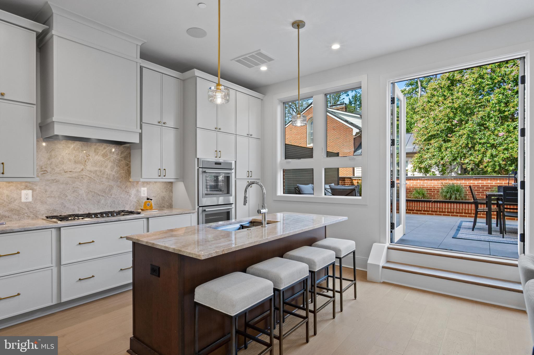 OLD TOWN - Residential