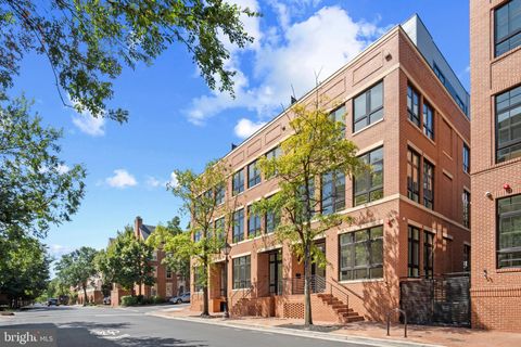 223 S UNION STREET ALEXANDRIA VA 22314