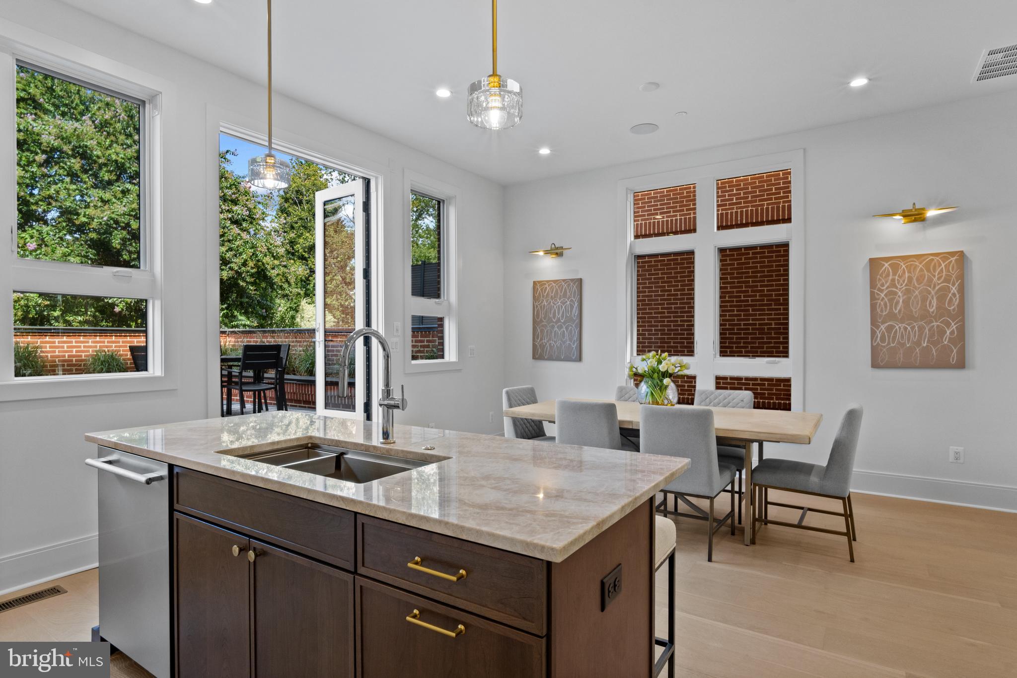 OLD TOWN - Residential