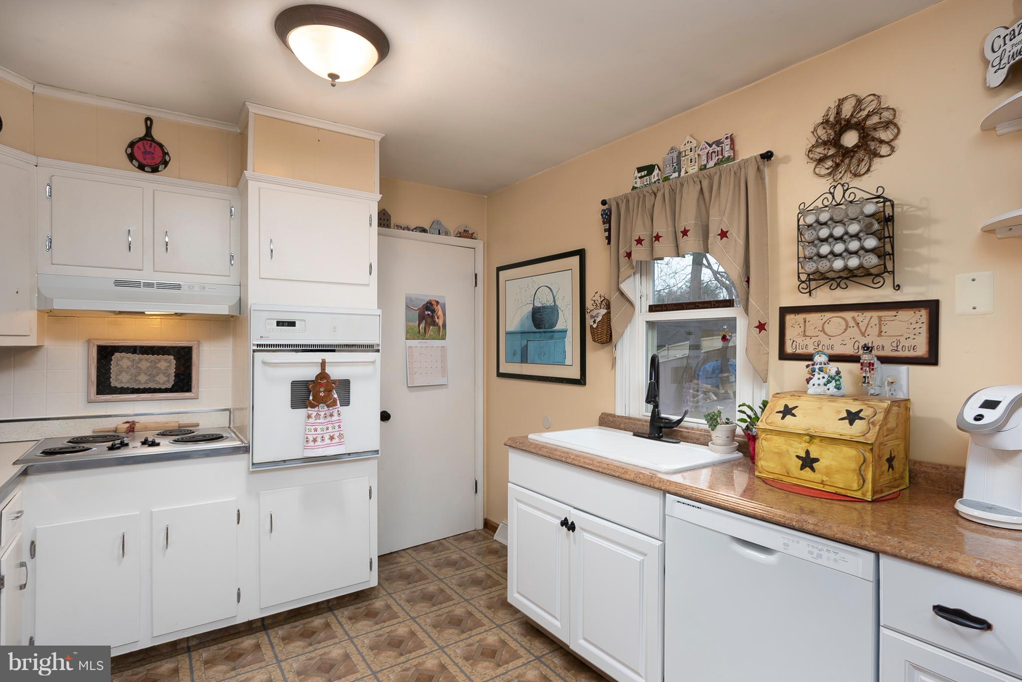 CAPE ST CLAIRE - Residential