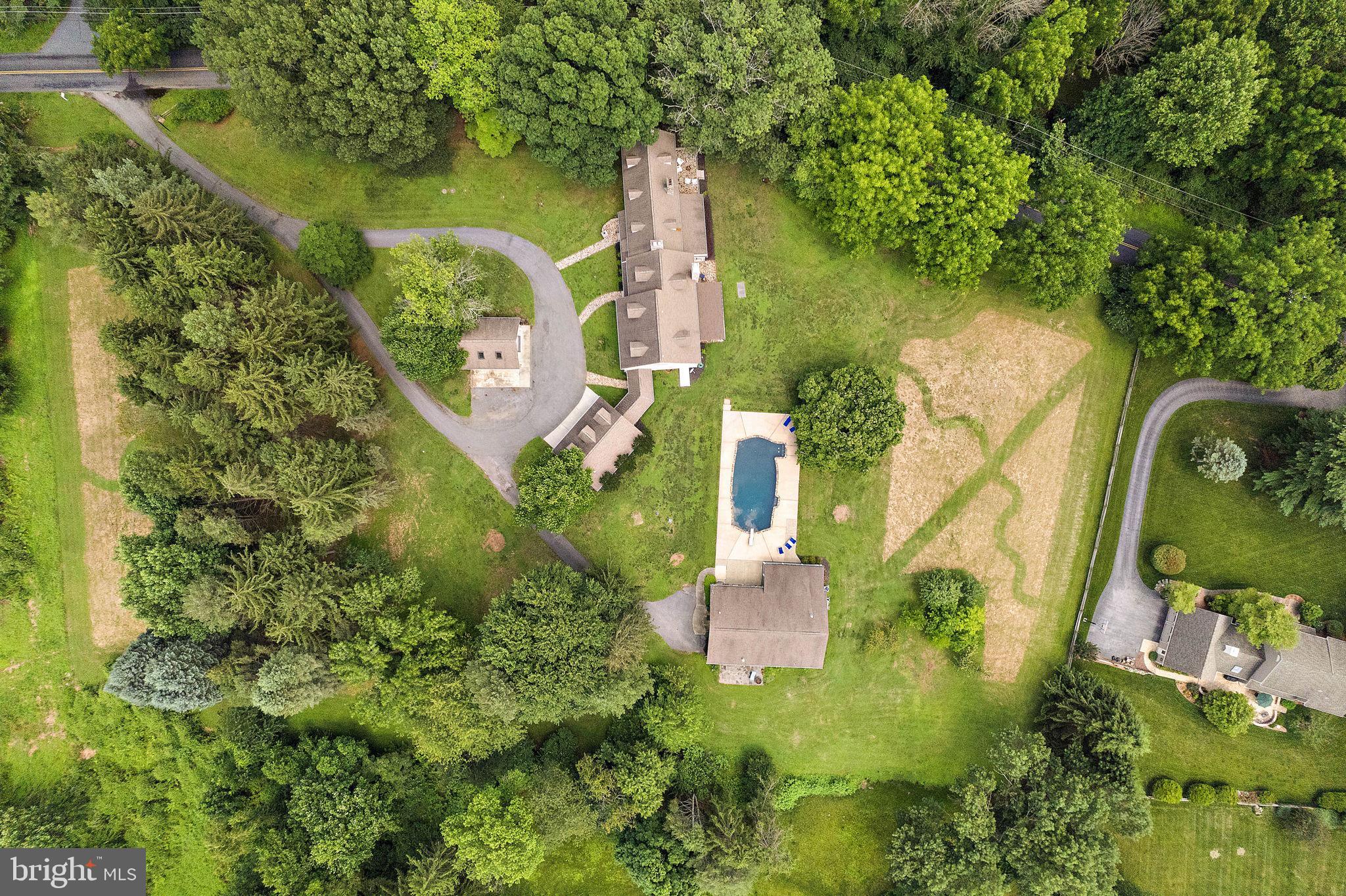 HICKORY HILL - Residential