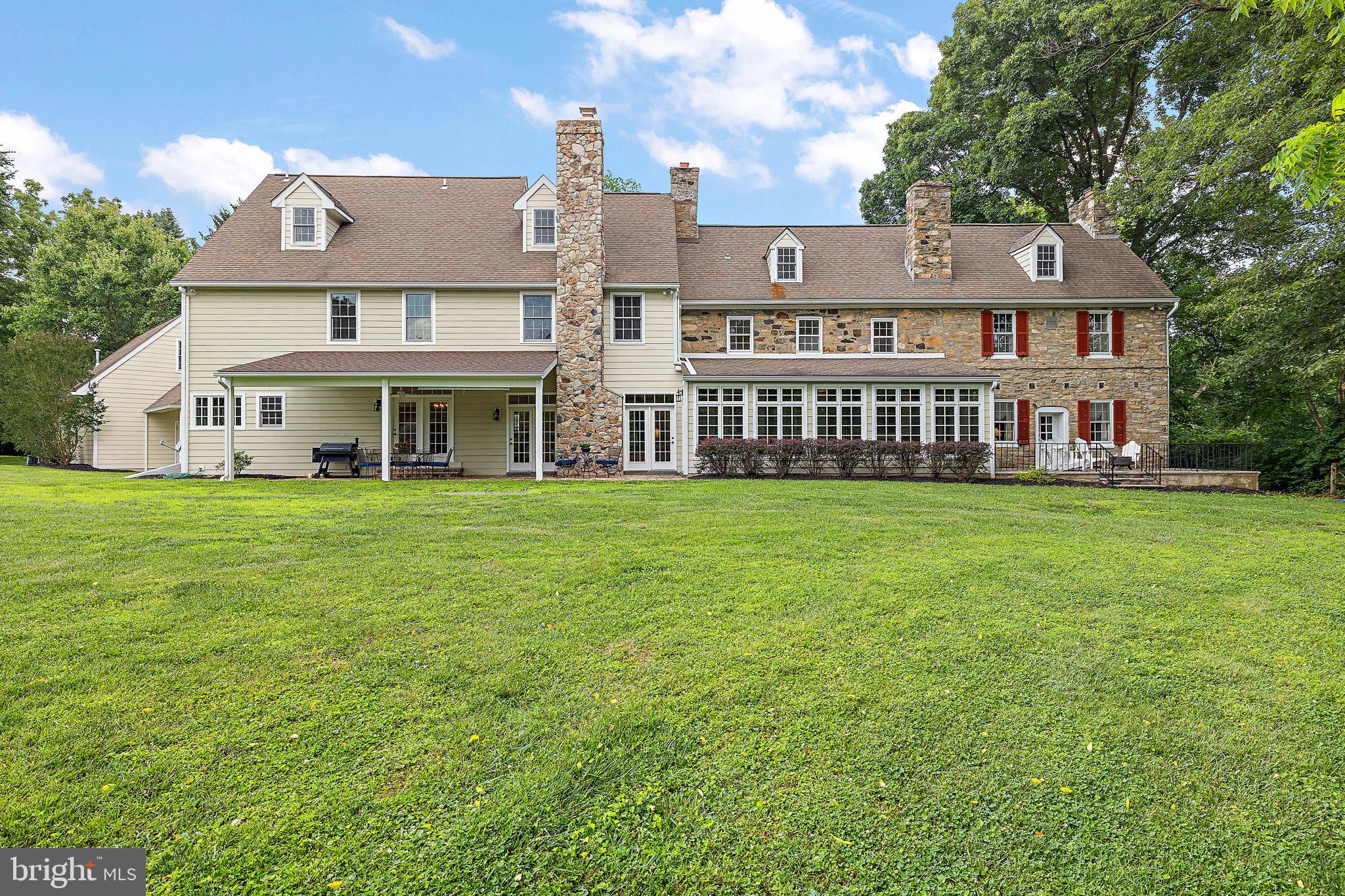 HICKORY HILL - Residential