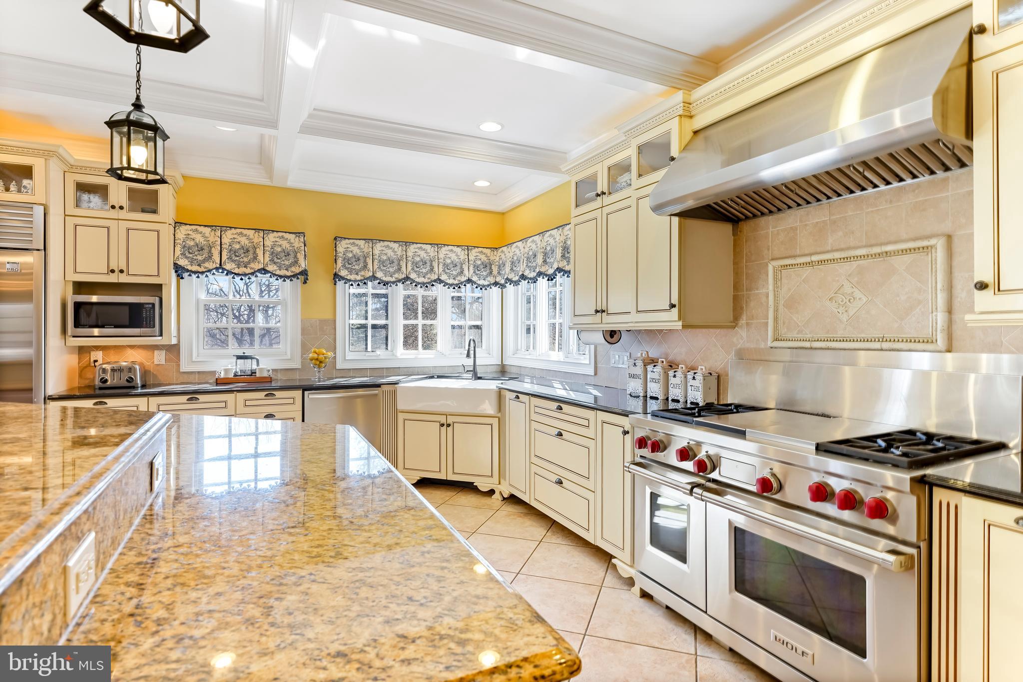 HICKORY HILL - Residential