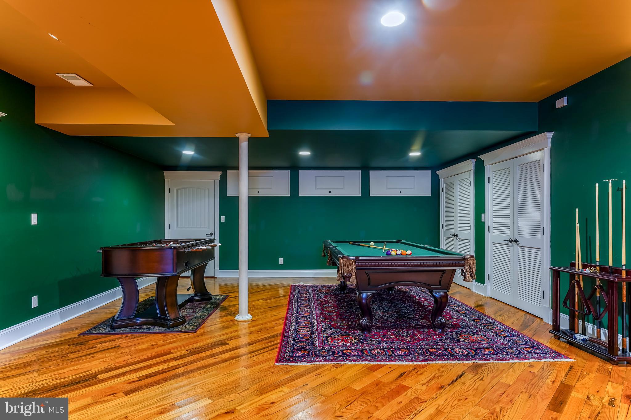 HICKORY HILL - Residential