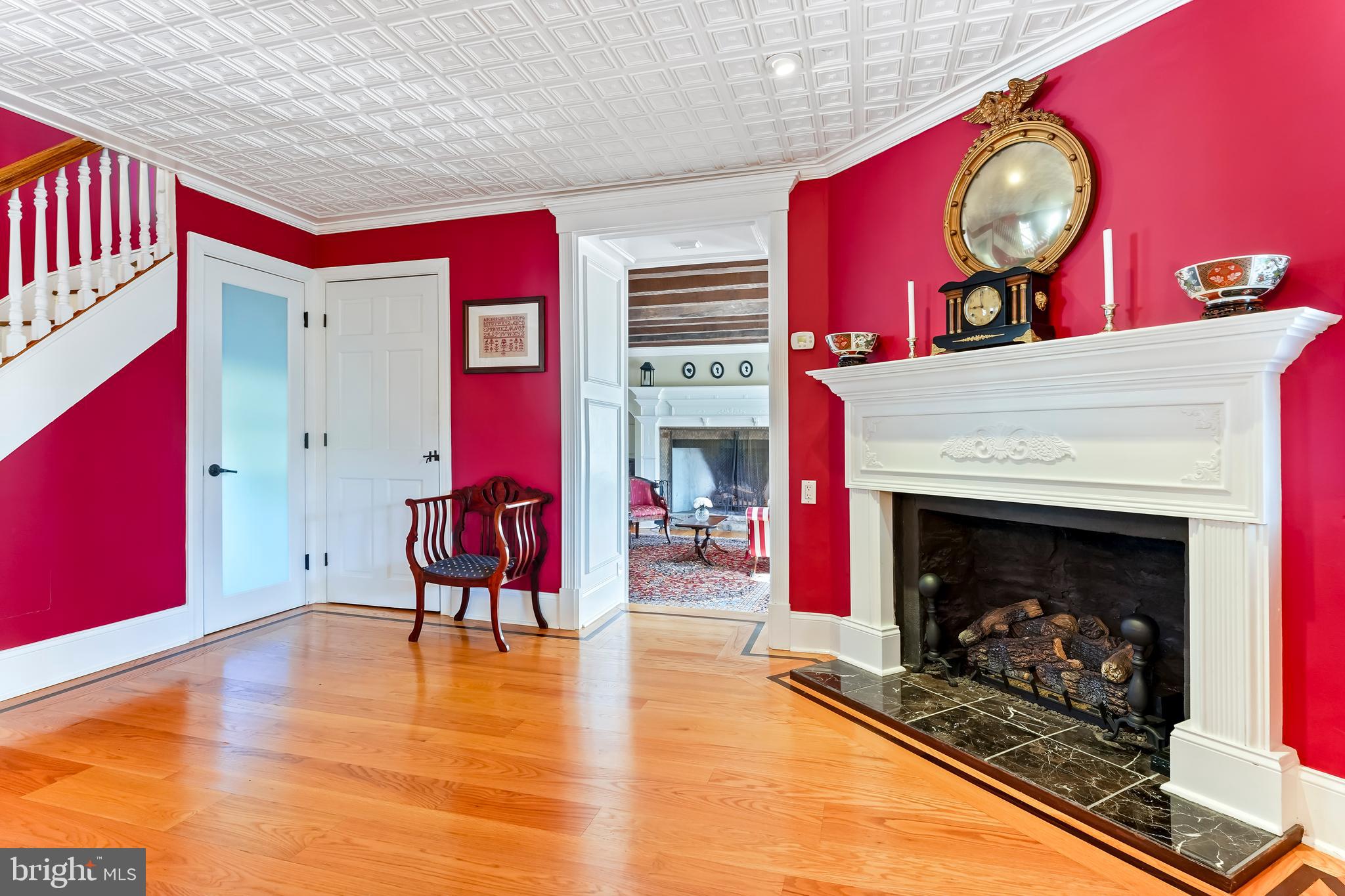 HICKORY HILL - Residential