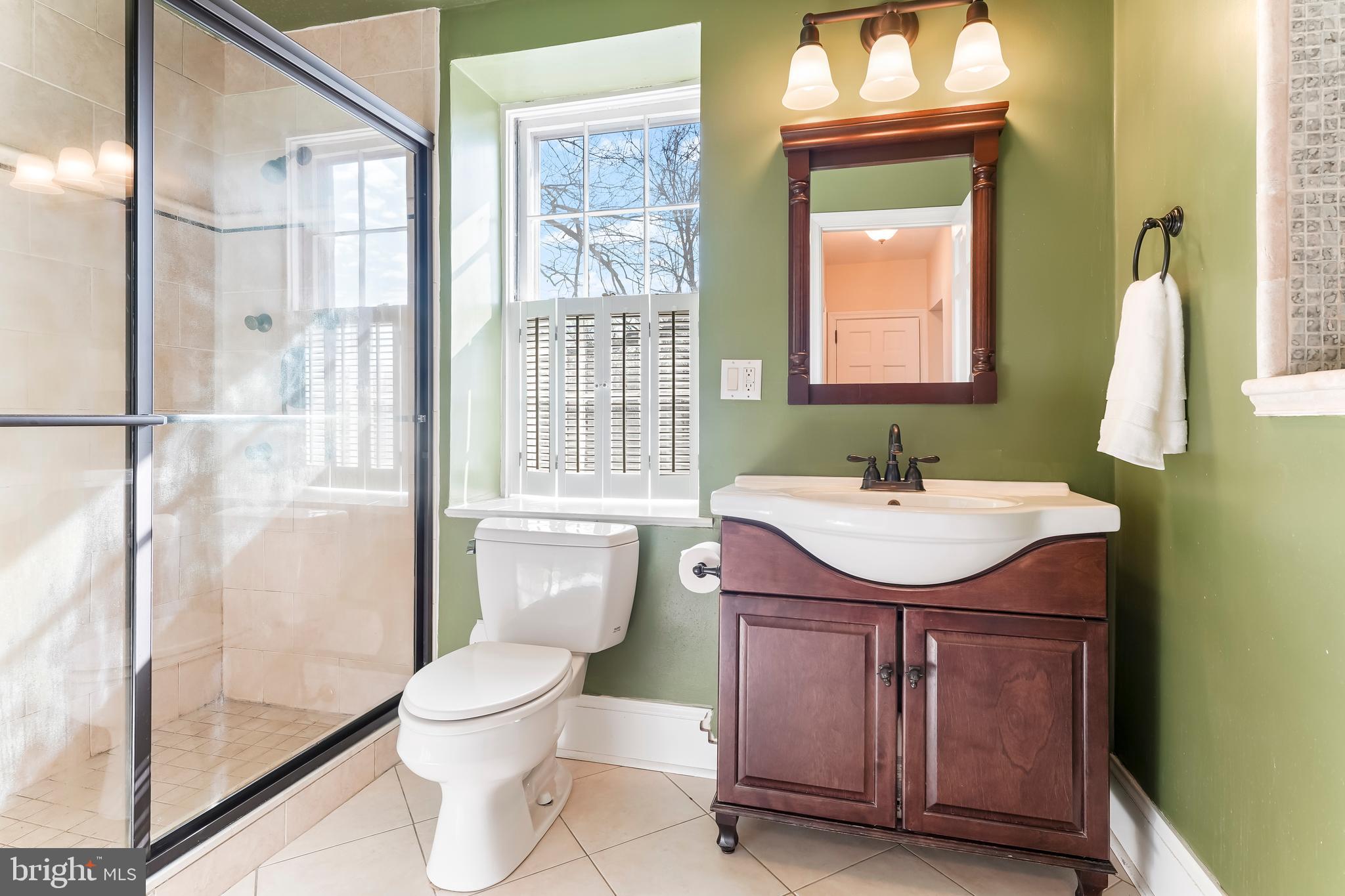 HICKORY HILL - Residential