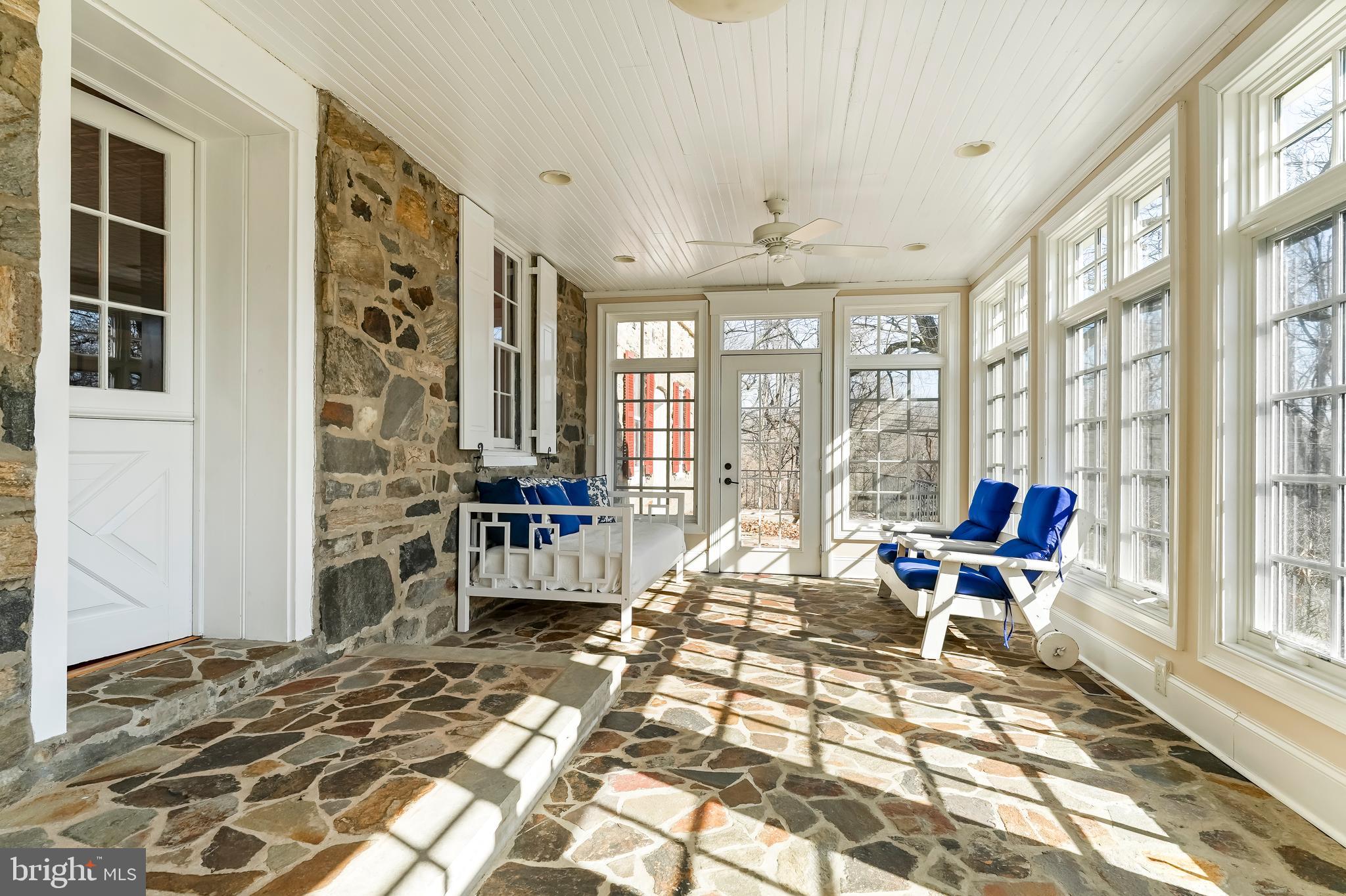 HICKORY HILL - Residential